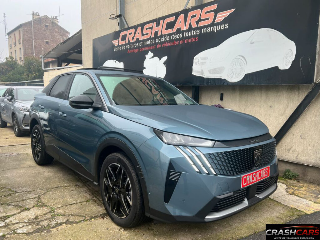 PEUGEOT 3008 1.2 HYBRID 136 E-DCS6 GT