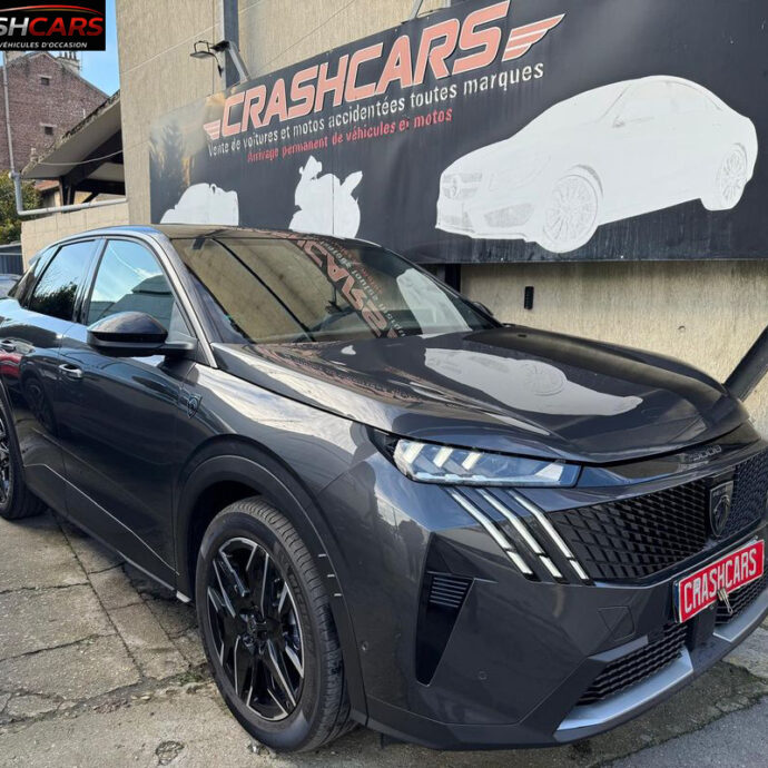 PEUGEOT 3008  HYBRID 145CV E-DSC6 GT